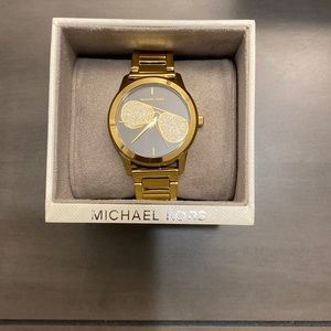 Michael kors gold watch new with box